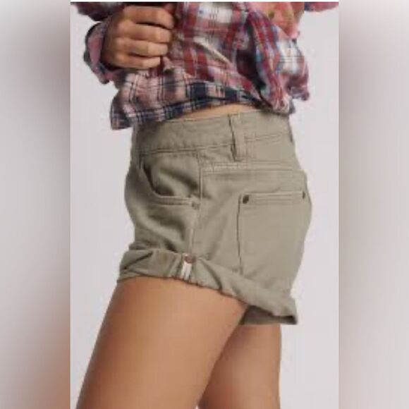 One Teaspoon Bandits faded green super khaki shorts 29 NWT - Picture 11 of 13
